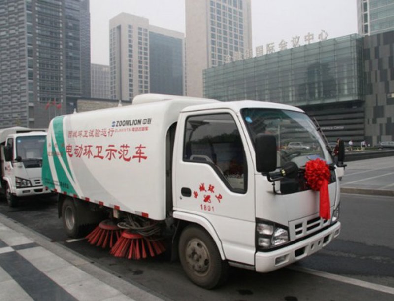 环卫车，城市清洁的隐形英雄